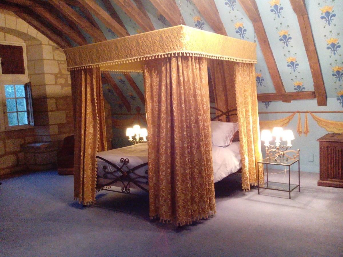 Chateau De Re Le Petit-Pressigny Room photo